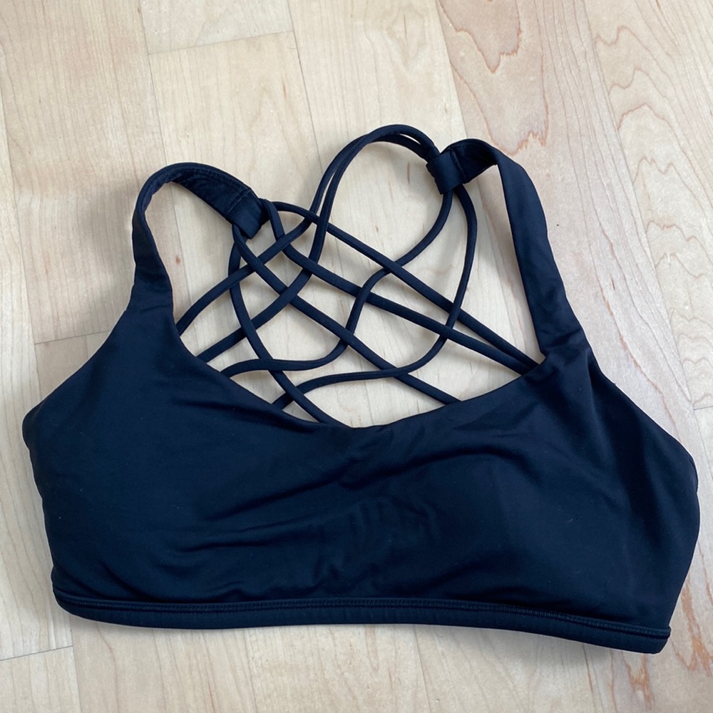 Lululemon Free to Be Wild Bra